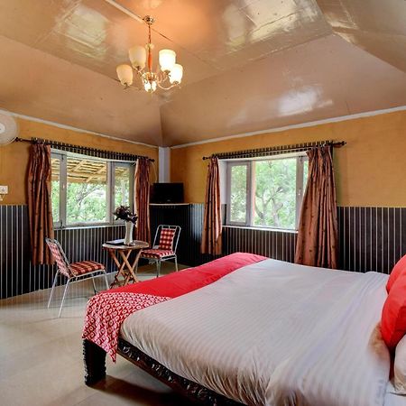 Oyo 43476 Vatika Resort Shimla Eksteriør billede