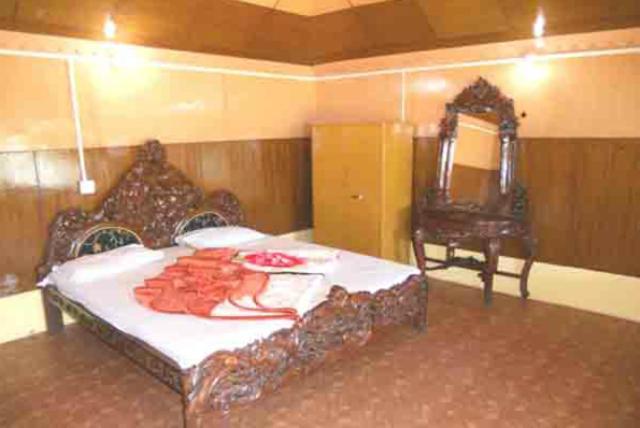 Oyo 43476 Vatika Resort Shimla Værelse billede