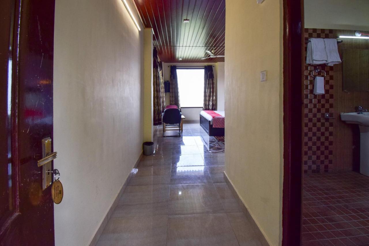 Oyo 43476 Vatika Resort Shimla Eksteriør billede